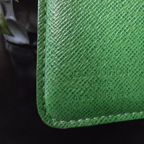 EUC Limited Edition Authentic Louis Vuitton Perforated Wallet - Picture 14 of 16